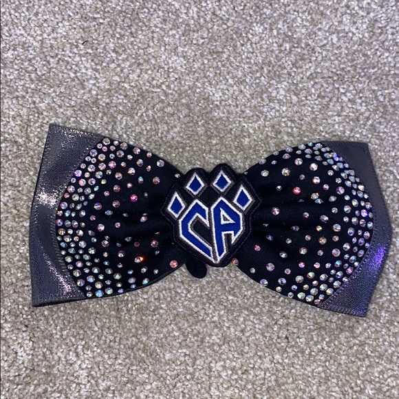 cheer athletics black comp bow - Picture 1 of 1